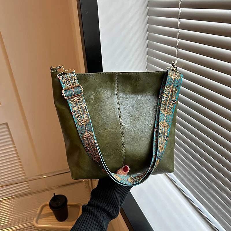 Useful Bucket Bag