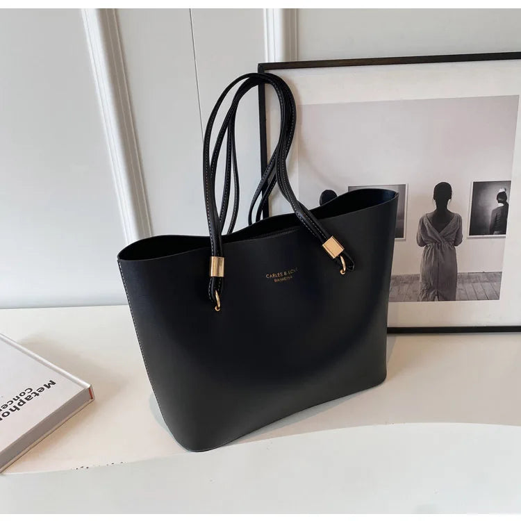 Fashionable Shoulder Bag